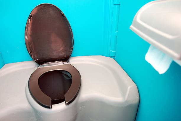 Portable Toilet Options We Offer in Trowbridge Park, MI